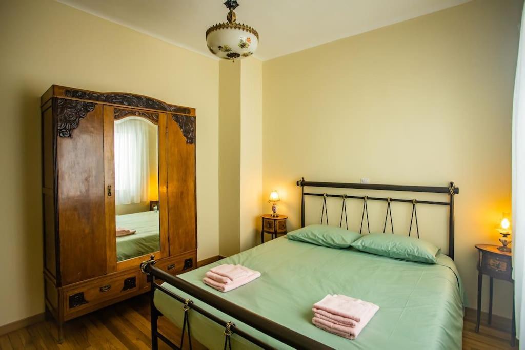 Plaka Vintage Apartment Афины Экстерьер фото